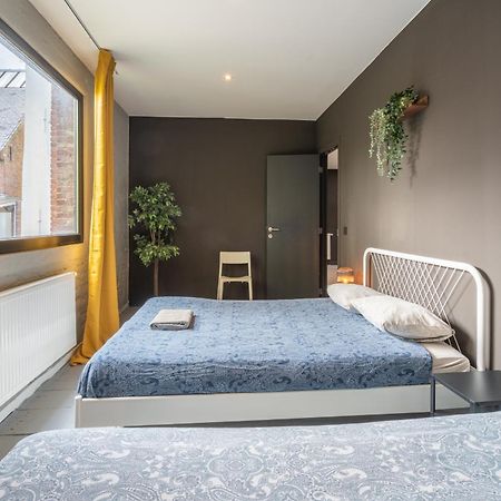 Charming Two-Bedroom River Side Apartment Antwerpen Exteriör bild