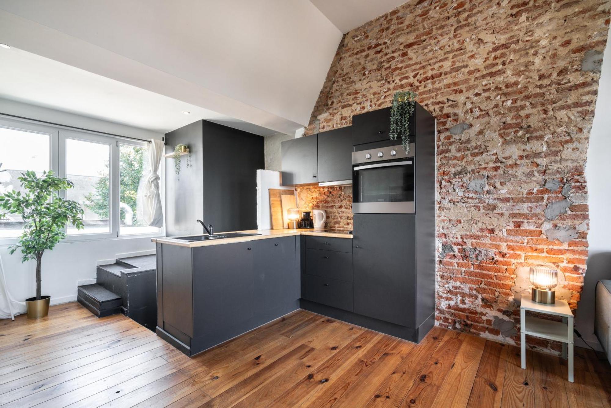 Charming Two-Bedroom River Side Apartment Antwerpen Exteriör bild
